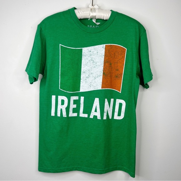 MAD Engine green St Patrick’s Day tee shirt Ireland graphic Irish flag S - Picture 2 of 9